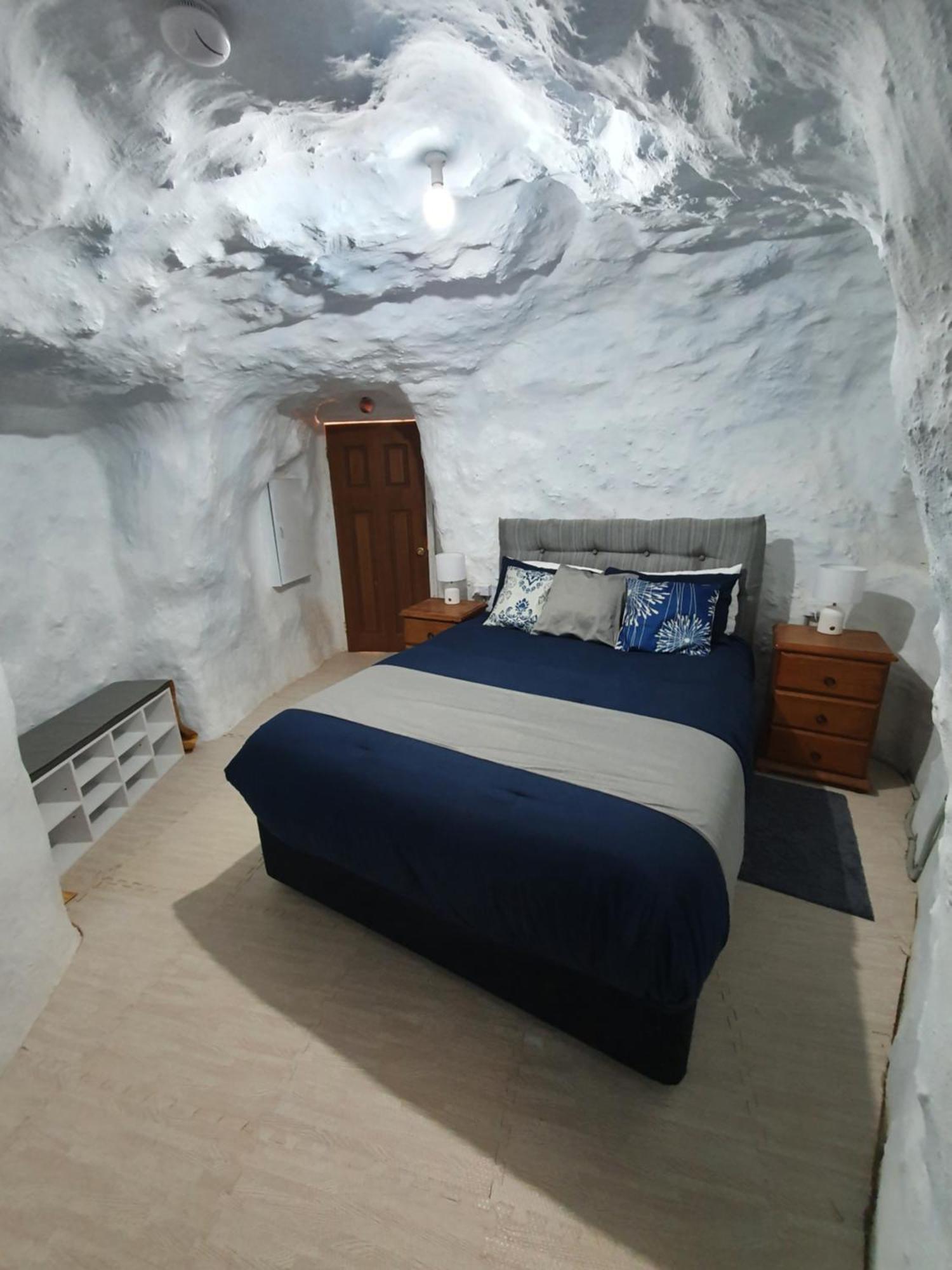 Fossickers Den Dugout Accommodation White Cliffs Zewnętrze zdjęcie